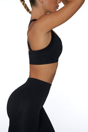 Purpose - Super Sculpt Seamless Cross Back Sports Bra in Black