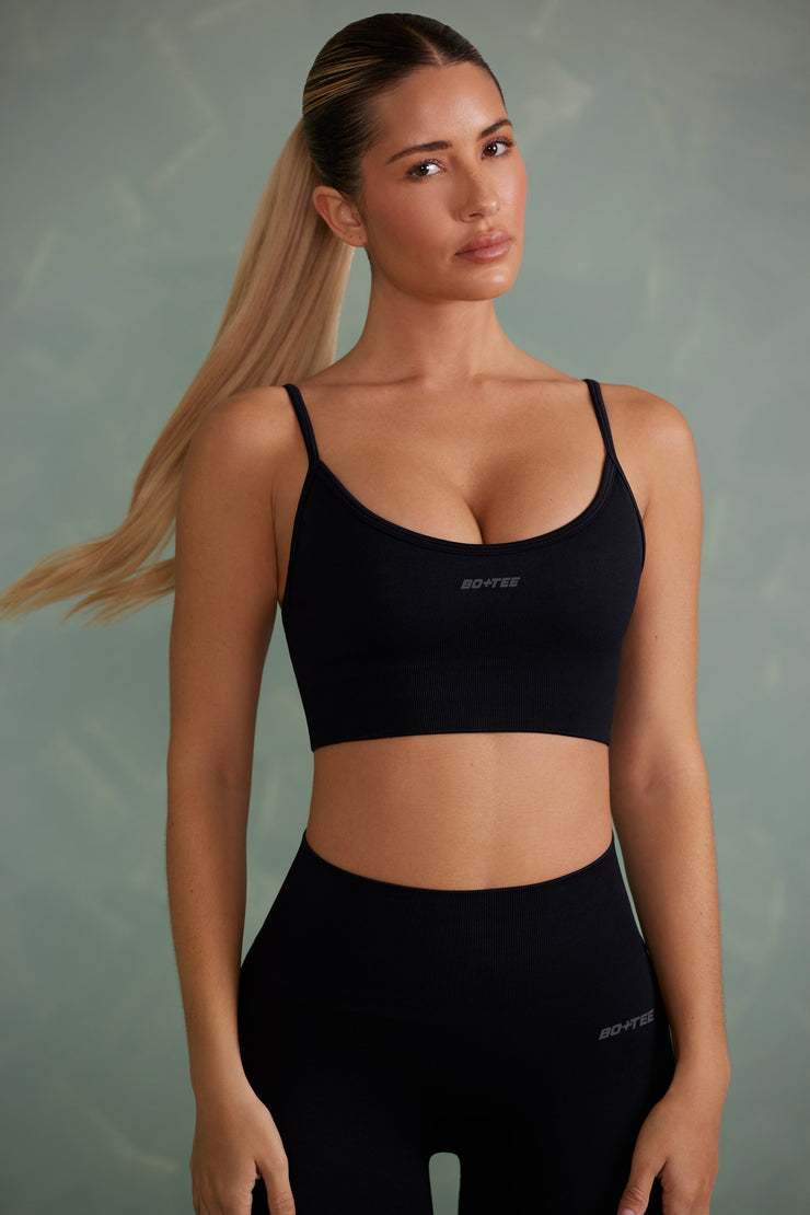 Determination - Super Sculpt Scoop Neck Sports Bra in Onyx Black